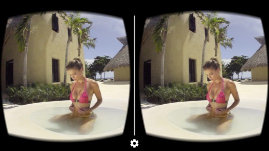 modele-bikini-charme-mailot-bain-realite-virtuelle-360-iphone-ipad